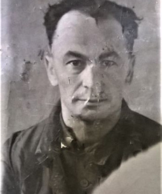 Мухтаров Амир