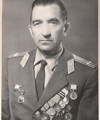 Жунов Иван Иванович