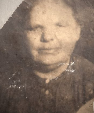 Есена Анна Александровна