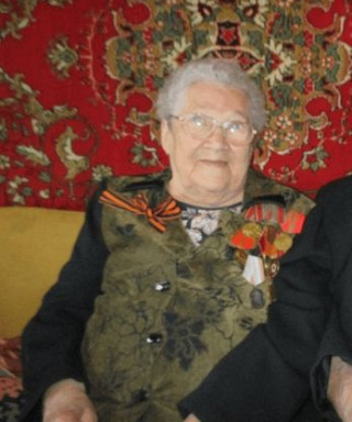 Петрова (Волкова) Эллида Ивановна