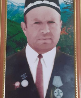 Аълоев Бобо