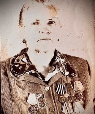 Полякова Клавдия Алексеевна