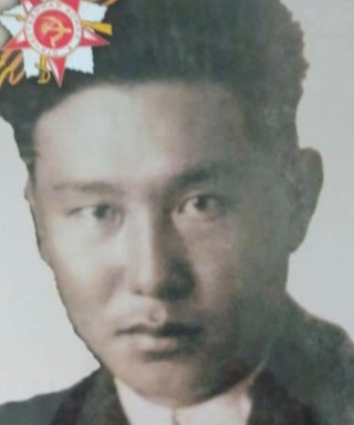 Андреев Александр Бадминович