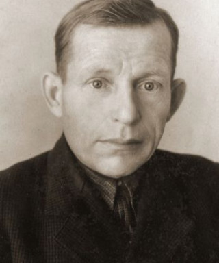 Антонов Василий Иванович