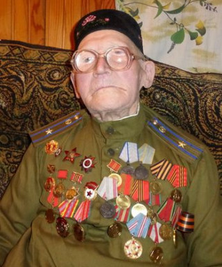 Насрединов Агзам Насретдинович