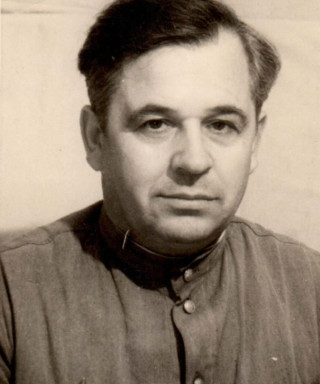 Петров Леонид Петрович