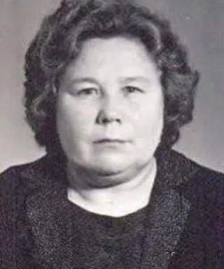 Астахова Александра Трофимовна