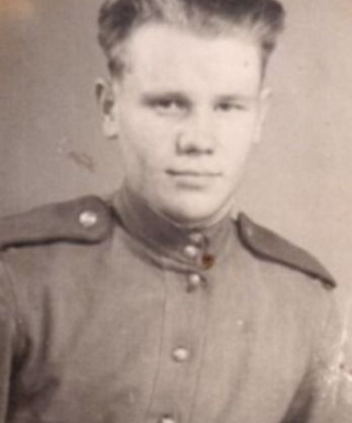 Алмосов Михаил Николаевич