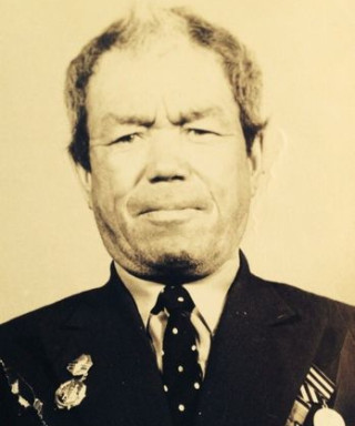 Мухамедьяров Алимчан Курманович