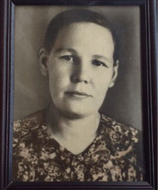 Яковлева Клавдия Митрофановна