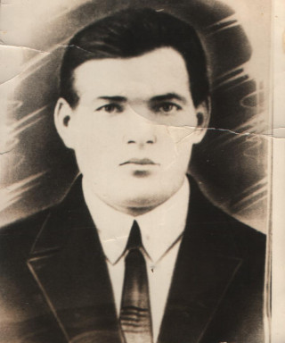 Петров Иван Петрович