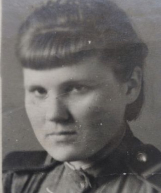 Иванова ( Баканина) Клавдия Васильевна