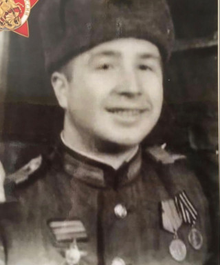 Петров Михаил Петрович