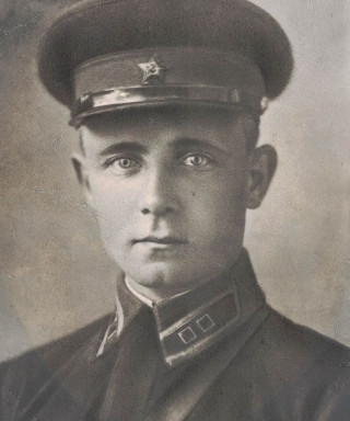 Шутов Александр Степанович