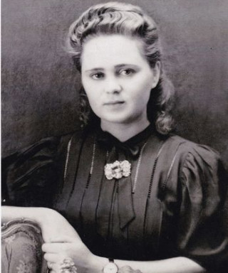 Павленко (Яворская) Антонина Ивановна