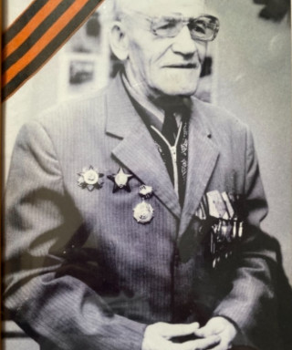 Зверев Дмитрий Михеевич