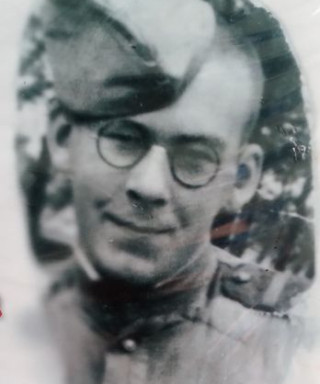 Лагунов Коммунар Николаевич