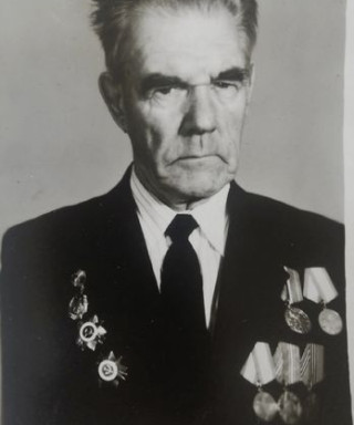 Земляникин Леонид Иванович