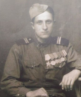 Брикез Максим Иванович