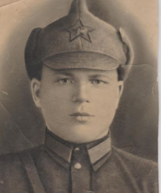 Локтионов Аверьян Егорович