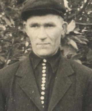 Золотов Петр Егорович