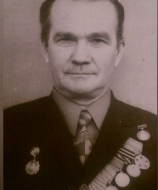 Аксёнов Пётр Иванович