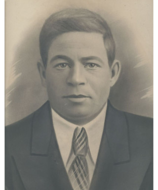 Маковкин Николай Ивнаович