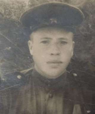 Артамонов Максим Тимофеевич