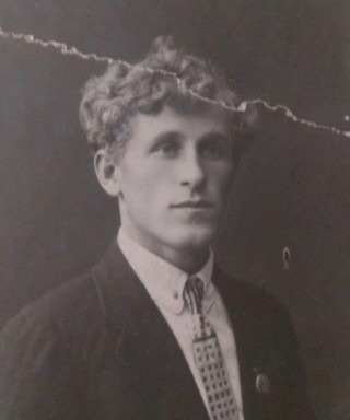 Махлов Василий Иванович