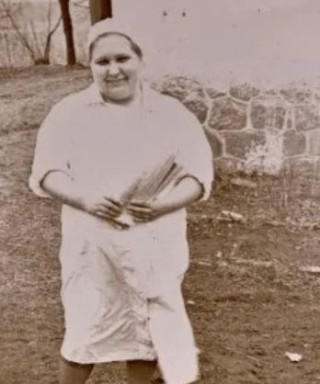 Мишакова Мария Никифоровна