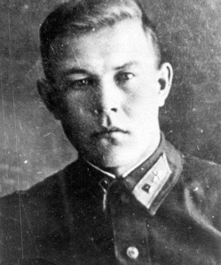 ДЕГТЯНИКОВ Леонид Павлович