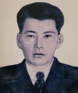 Эрдниев Басанг Буляевич