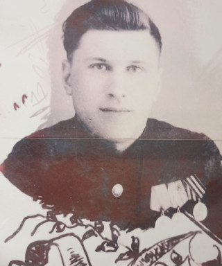 Белоусов Иван Никифорович