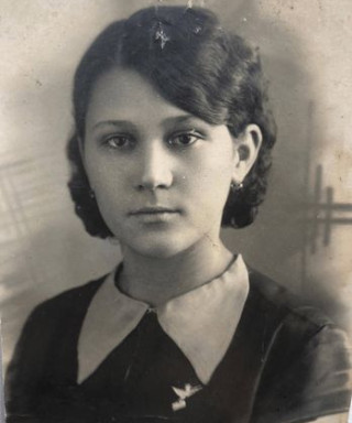 Лазурина Анна Васильевна