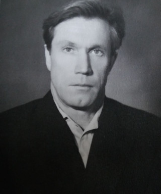 Петров Михаил Петрович