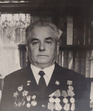 Кузьмин Пётр Макарович