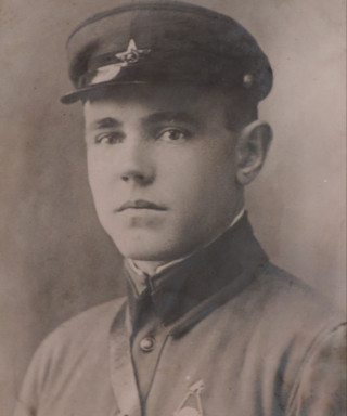 Дрожжин Александр Иванович