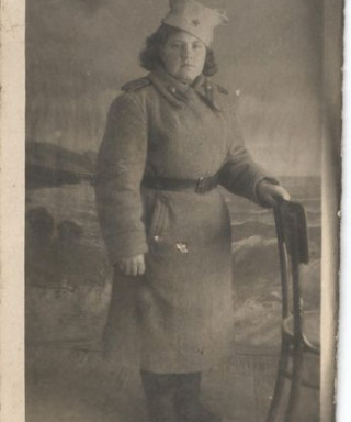 Артамонова (Квасова) Клавдия Николаевна