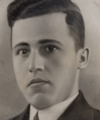 Петров Михаил Петрович