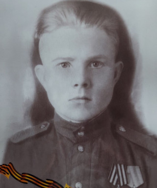 Казаринов Иван Васильевич