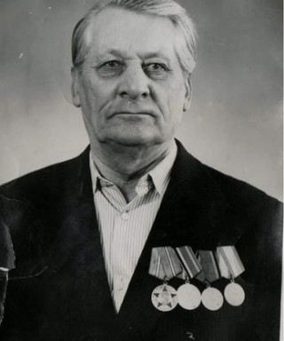 Пряхин Виктор Дмитриевич