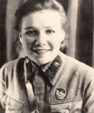 Котельникова Елена Зотовна