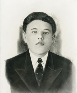 Клуг Михаил Григорьевич