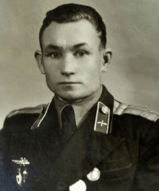 Абрамов Леонид Яковлевич