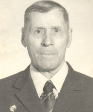 Шустов Кирилл Тихонович