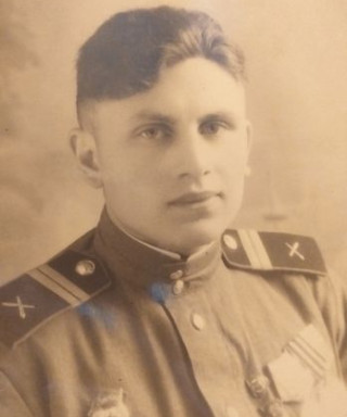 Петров Максим Иосифович