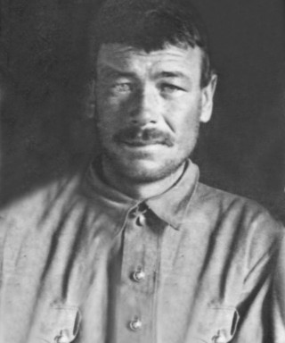 Кулаков Александр Деомидович