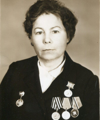 Голубь Елена Зиновьевна