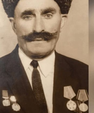 Эмирханов Самурхан Эмирханович