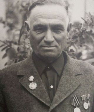 Белялов Меджит